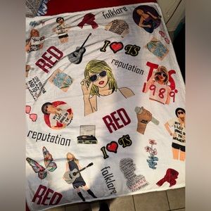 Taylor swift blanket